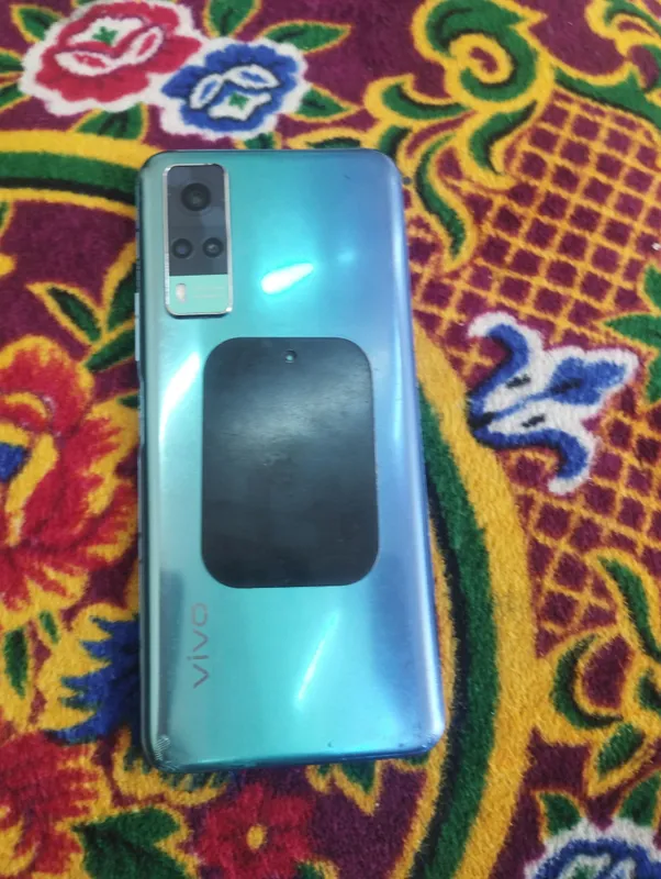 Vivo y31 64 xotira aybi ekrani singan Ismim asad 2 Vivo y31 64 xotira aybi ekrani singan Ismim asad 2