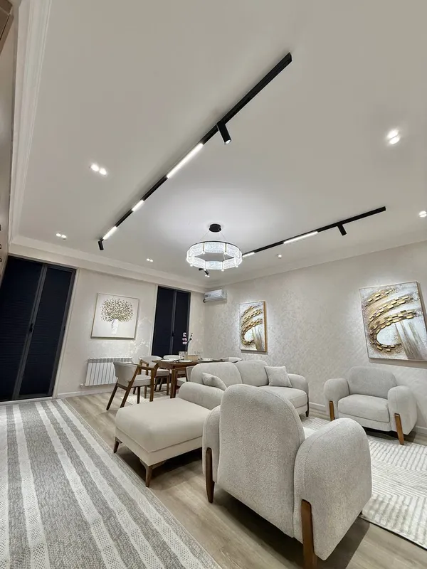 2-комнатная квартира, 55 м², 3/8, Яккасарайский район (ориентир: ЖК Виапорт и Феличита) — фото 1