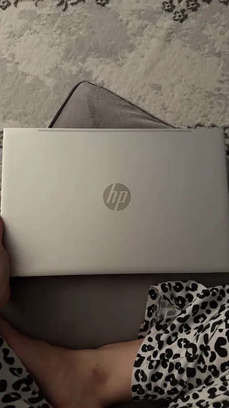 HP pavilion Laptop 1