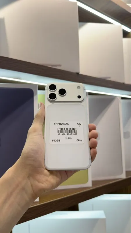 iphone 17 pro max naxtka 1 iphone 17 pro max naxtka 1
