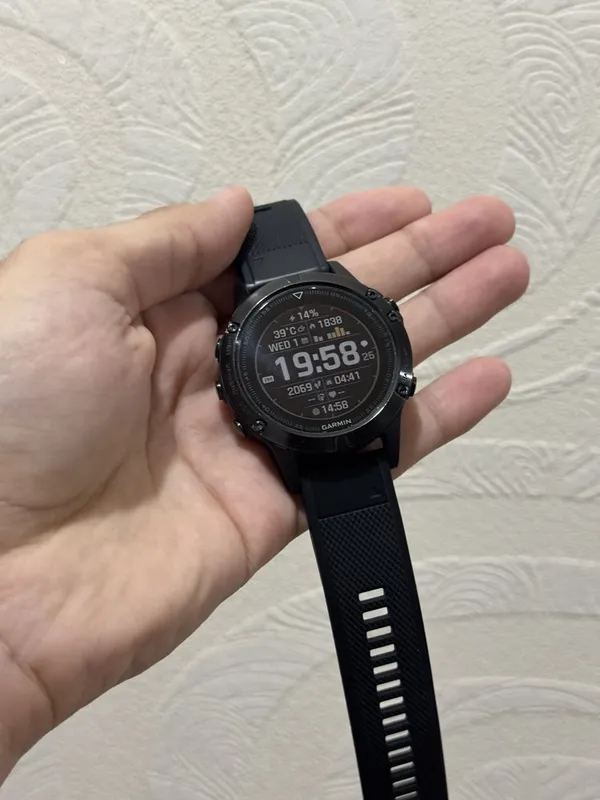 Garmin Fenix 5 Sapphire 2 Garmin Fenix 5 Sapphire 2