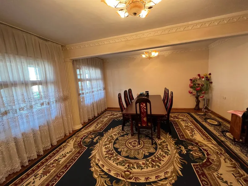 Продаётся  5-комнатная квартира площадью 110 м² — фото 3