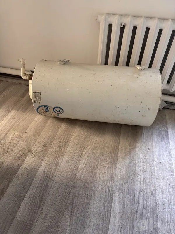 Ariston Royal 100 l 2 Ariston Royal 100 l 2