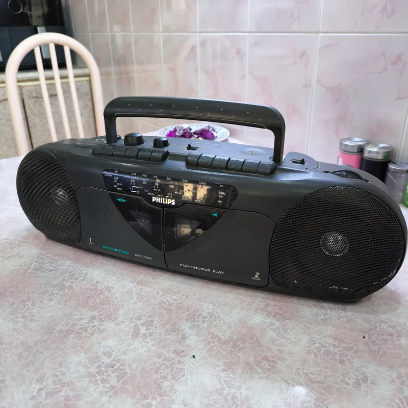 Philips AW7250 magnitola — retro bumboks 1 Philips AW7250 magnitola — retro bumboks 1