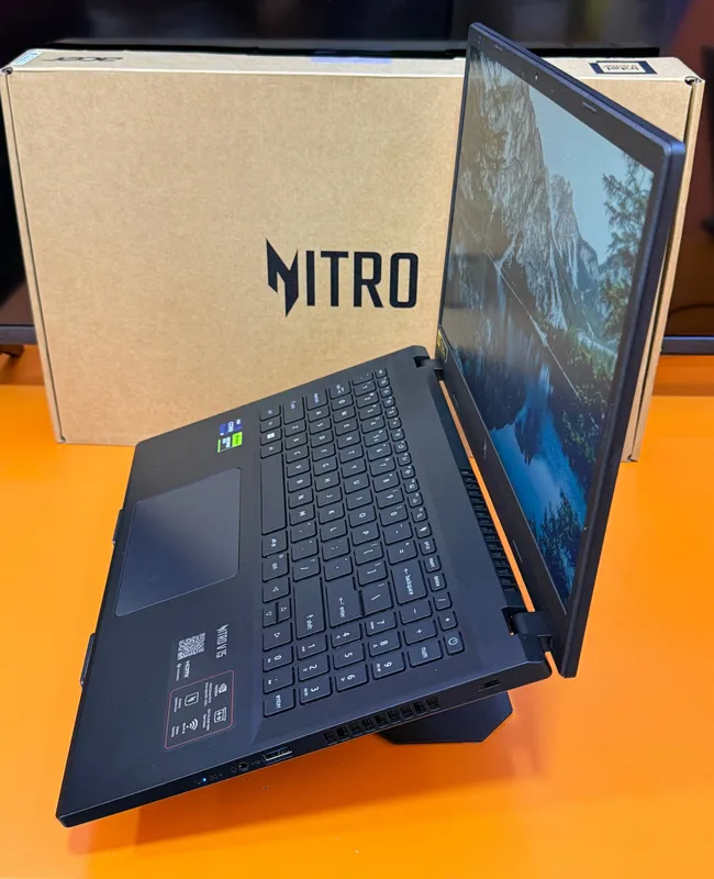Acer Nitro V15 noutbuk 2