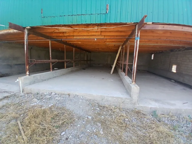Hovli uy sotiladi 1 Hovli uy sotiladi 1