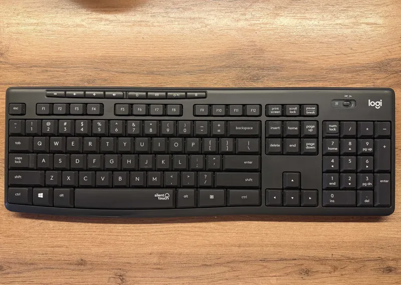 Logitech MK295 Беспроводной 1