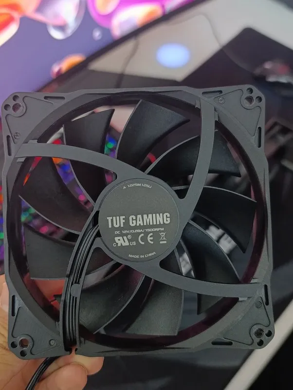 ASUS Tuf gaming keys uchun kuller — фото 1