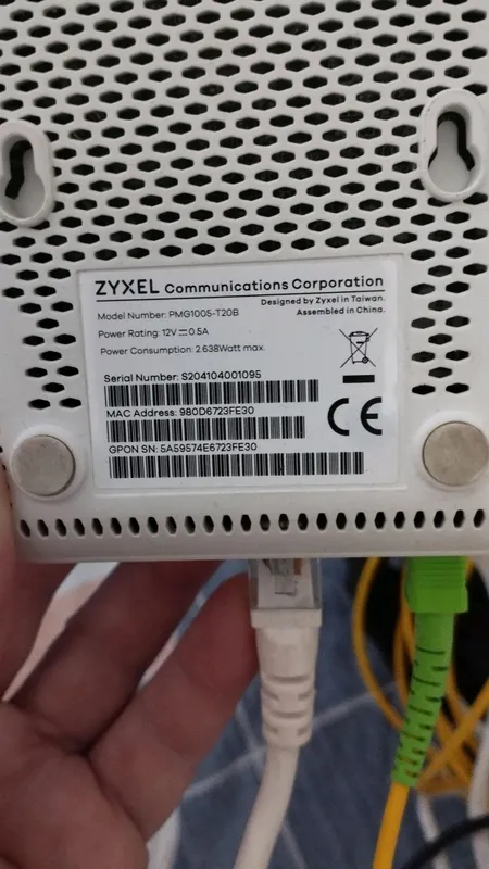 Wi-Fi router sotiladi 2