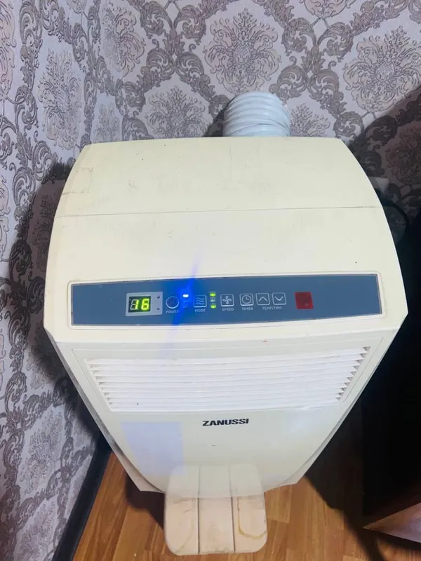 Кондиционер мобильный ZANUSSI 2 Кондиционер мобильный ZANUSSI 2