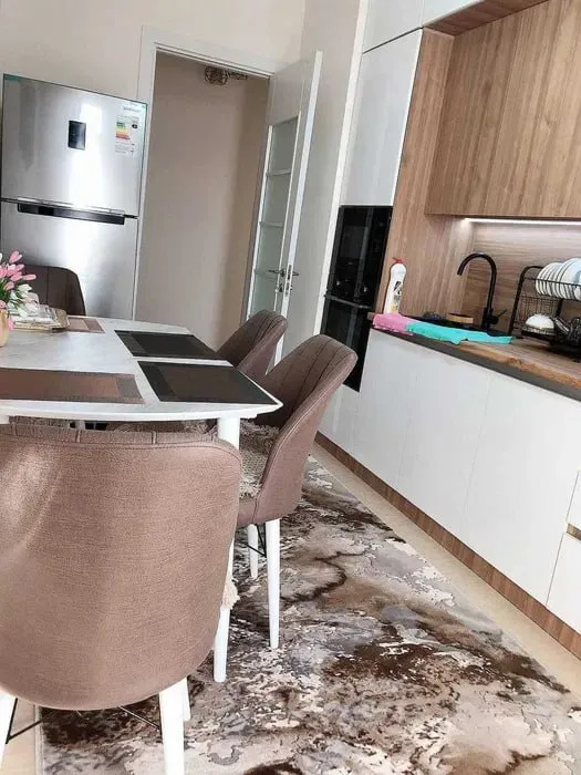 97 m²lik 3 xonali kvartira ijarasi, Olmazor tumani · ID 849 5