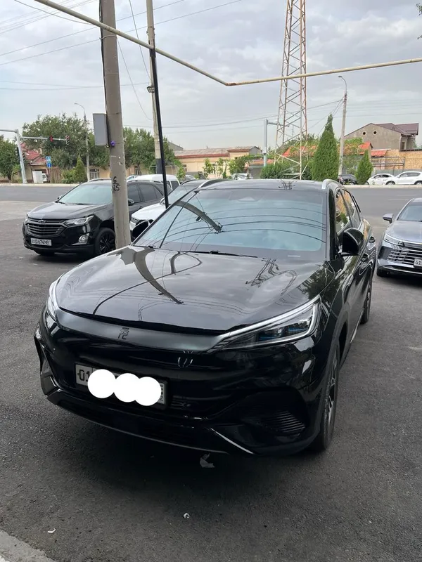 Yuan Plus 5 pozitsa