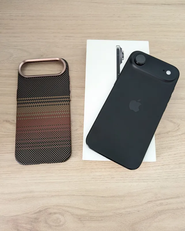 Yangi kabi Apple iPhone Air 256GB, batareya 100% 1 Yangi kabi Apple iPhone Air 256GB, batareya 100% 1
