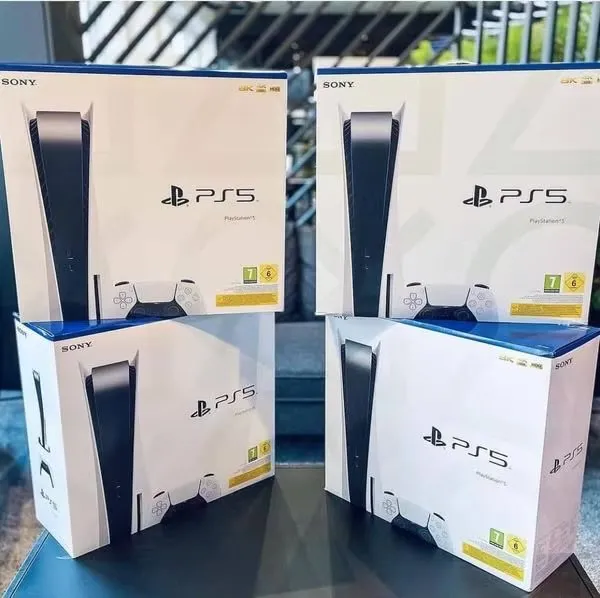 Onlayn o‘yinlar va joystiklar bilan PlayStation 5 ijaraga 2 Onlayn o‘yinlar va joystiklar bilan PlayStation 5 ijaraga 2
