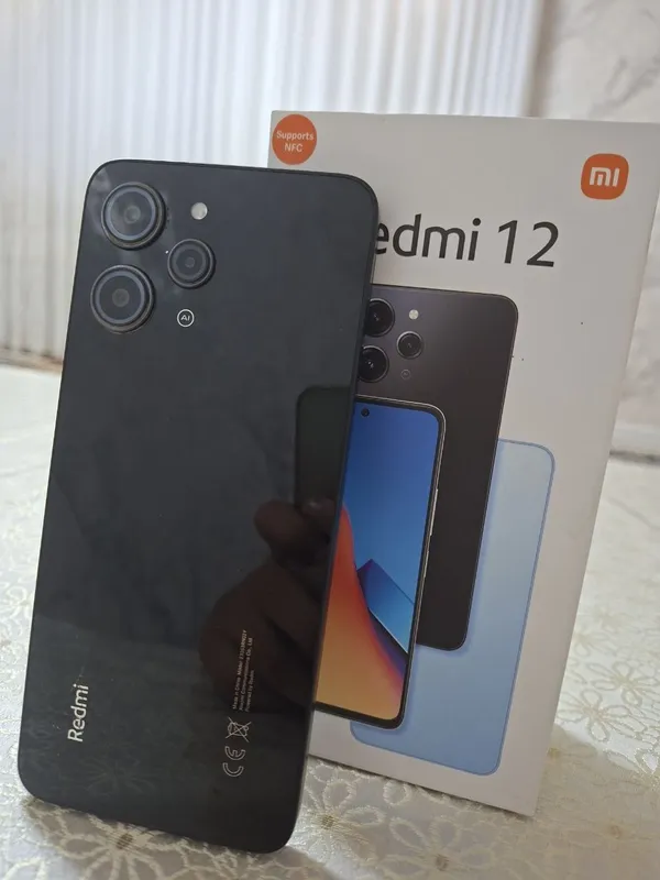 Redmi 12 4/128 GB 1