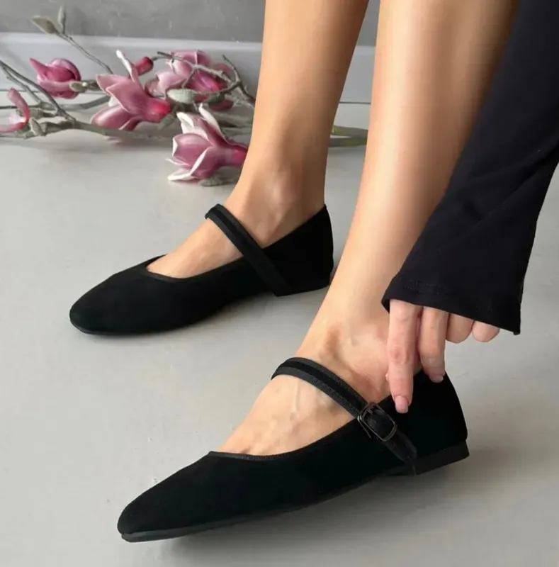 Трендовые балетки 39