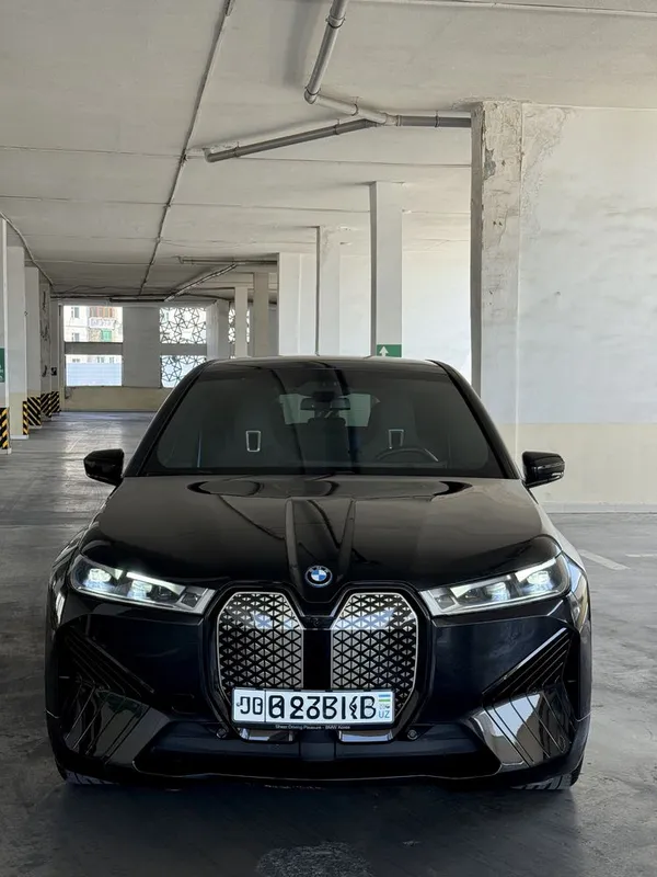 Bmw ix50 пневма полный опцион 2