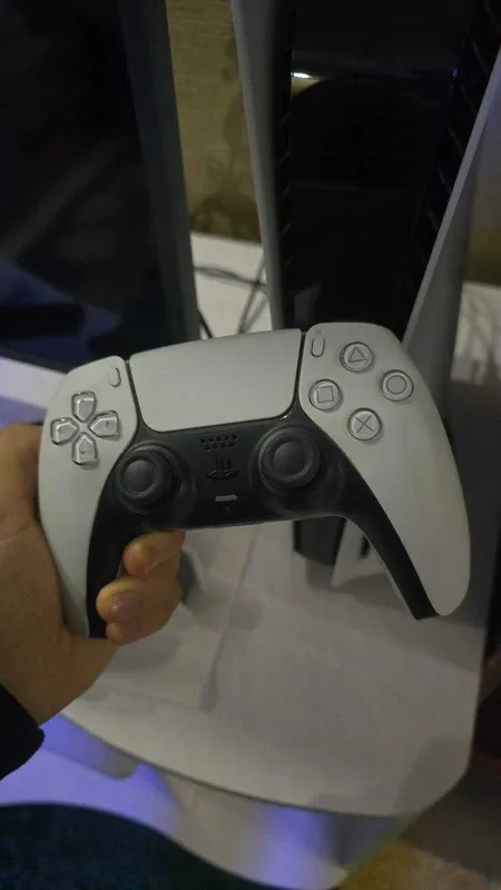 Продается PlayStation 5 + наушники — фото 1 Продается PlayStation 5 + наушники — фото 1