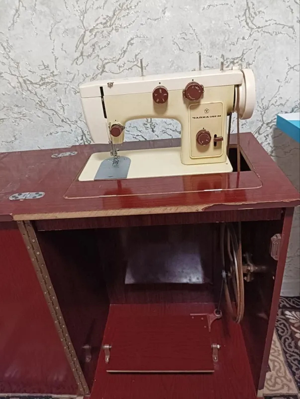Arzon qilamiz Chayka 142 mashinka 5