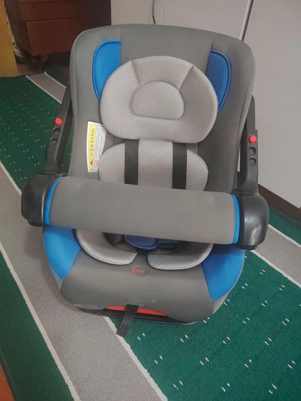 bolalar avtokreslosi ideal holatda 3 bolalar avtokreslosi ideal holatda 3