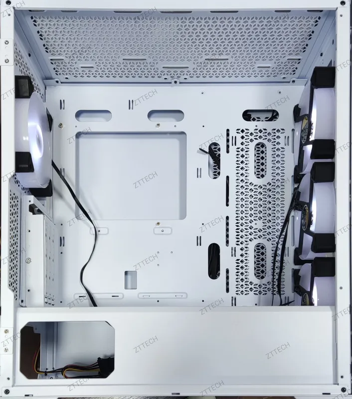 Игровой кейс G40 2 Игровой кейс G40 2