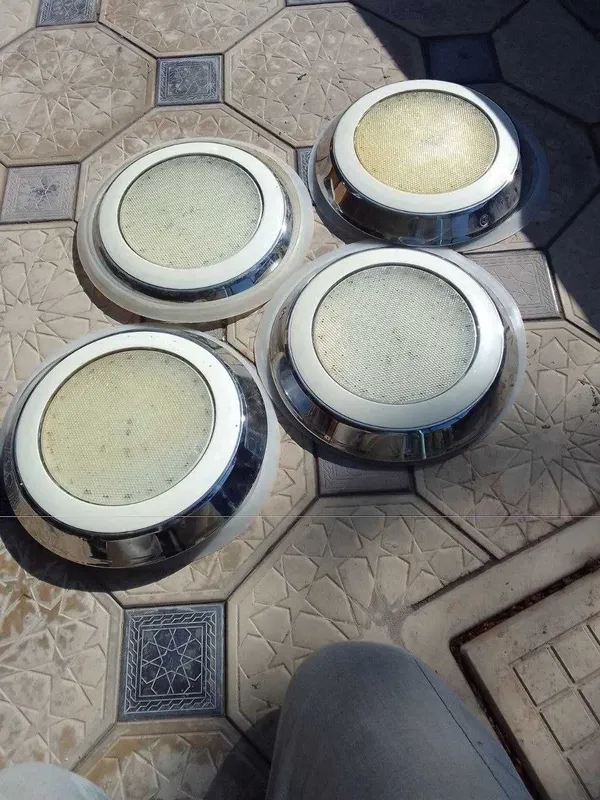Подводные LED-светильники для бассейна из нержавеющей стали — фото 2