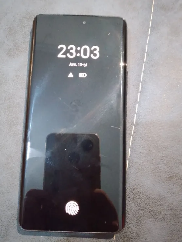 Honor 9C 1 yil ham ishlatilmagan yangi holi 2
