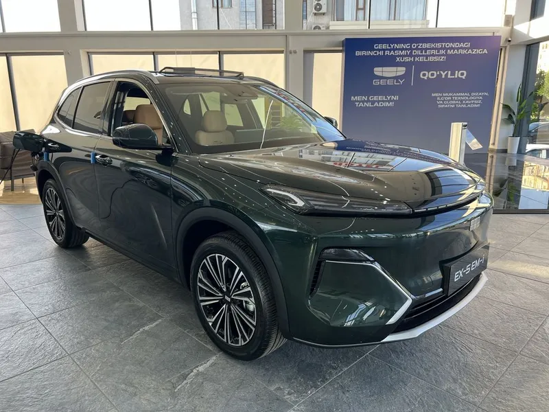 Geely EX5 EM-i гибрид 2 Geely EX5 EM-i гибрид 2