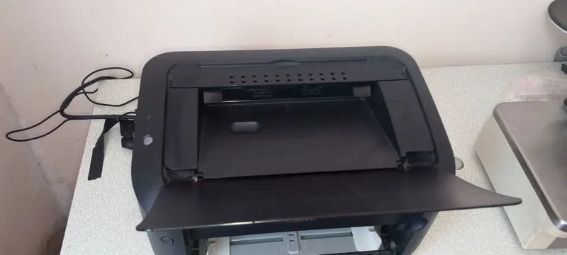 Canon LB 6030B printer — фото 1