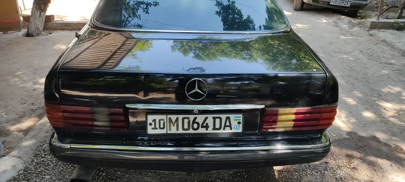 Mercedes-Benz w126 6