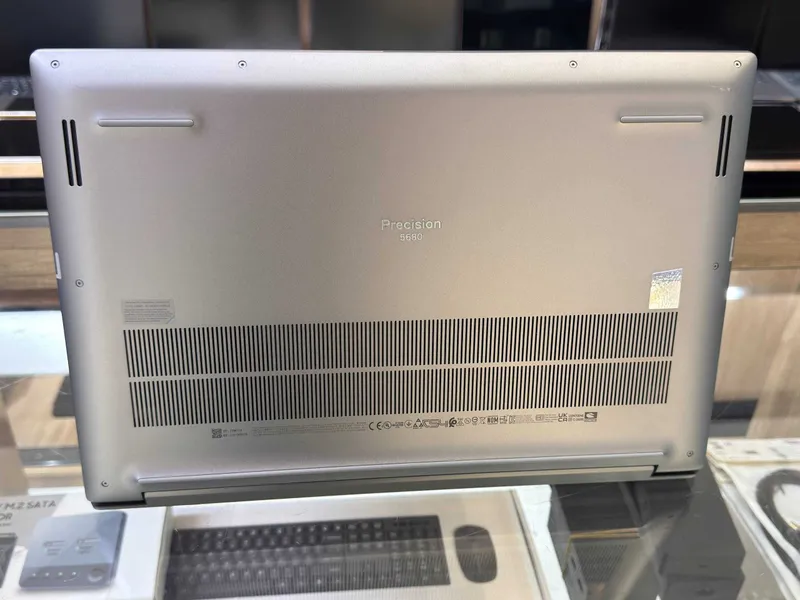 DELL Precision 5680 Core i9-13900H ram 32 ssd 1Tb RTX 2000 8gb — фото 5