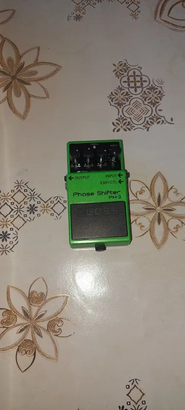 Gitara va ovoz ucun primochkalar-BOSS 5