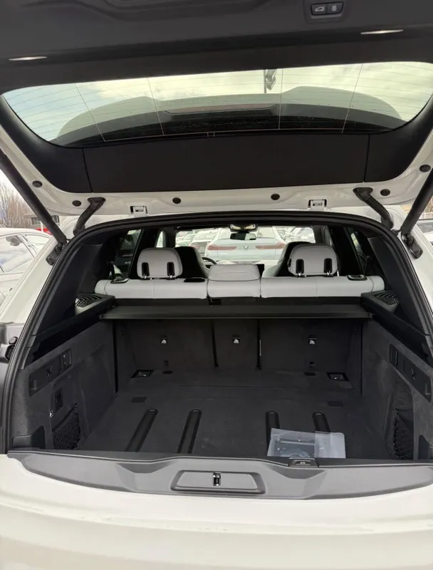 Срочно BMW X5 M Competition 2026 White BMW X5 M Competition Oq salon — фото 4
