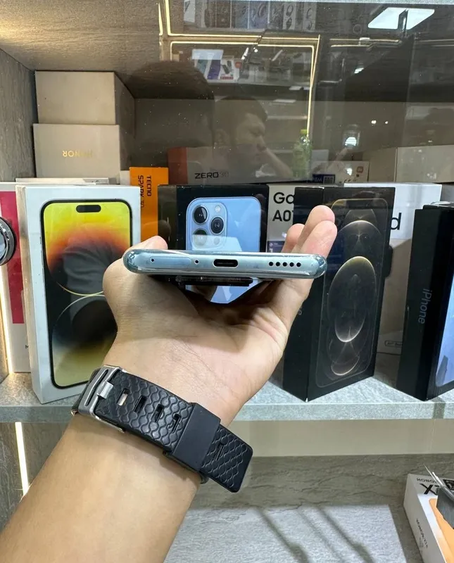 Redmi Note 14 Pro + 5G 5 Redmi Note 14 Pro + 5G 5