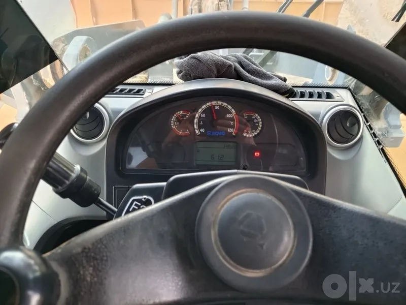 Цена 32000 $, год 2023, май, 3300 моточасов 3 Цена 32000 $, год 2023, май, 3300 моточасов 3