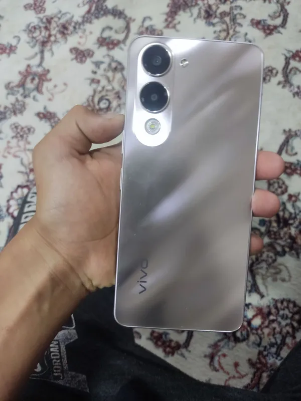 Vivo 04 yengi tel zor bekorcila qmela Realning olsela tel qlila