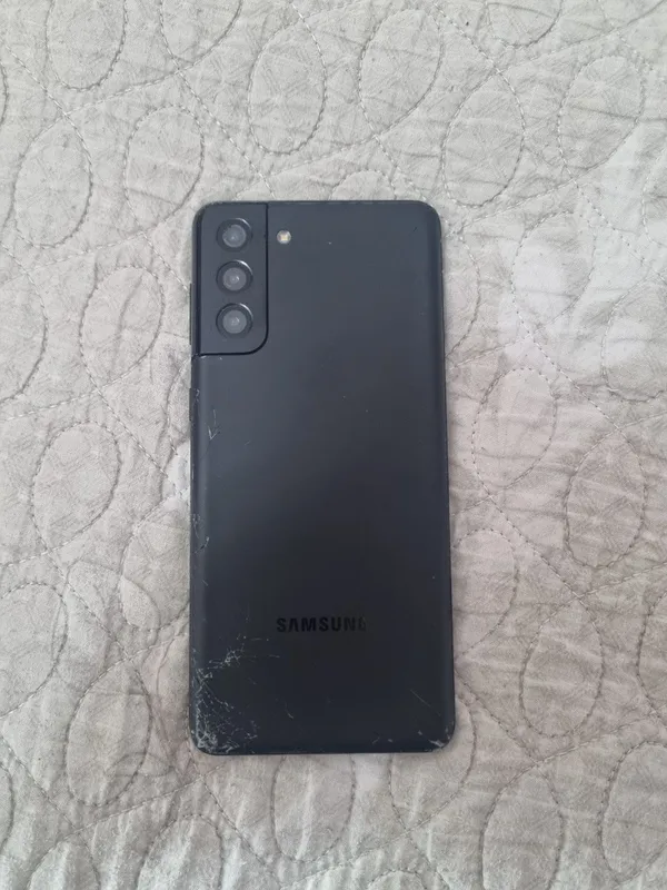 Samsung S21+ в хорошем состоянии коробка документы есть — фото 1