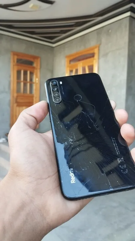 Redmi not 8 64 gb 48 mp camera tiniq ekrani ozroq singan orqa krishka 4 Redmi not 8 64 gb 48 mp camera tiniq ekrani ozroq singan orqa krishka 4