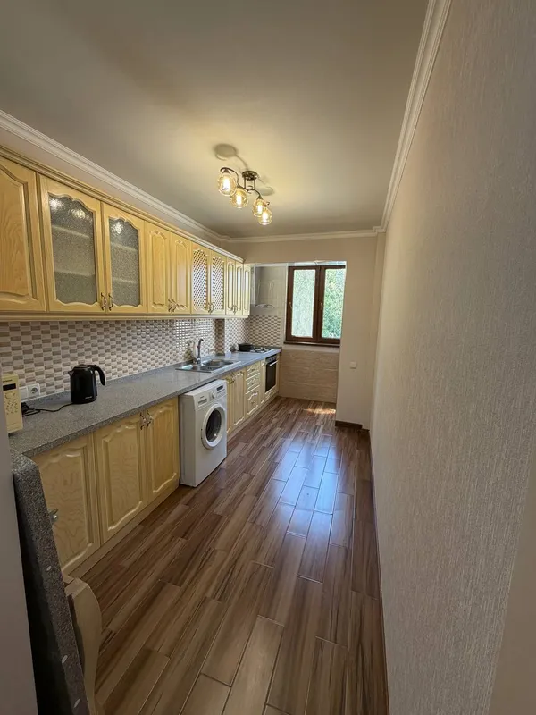 Продаётся 2-комнатная квартира с ремонтом, 77 м² 5 Продаётся 2-комнатная квартира с ремонтом, 77 м² 5