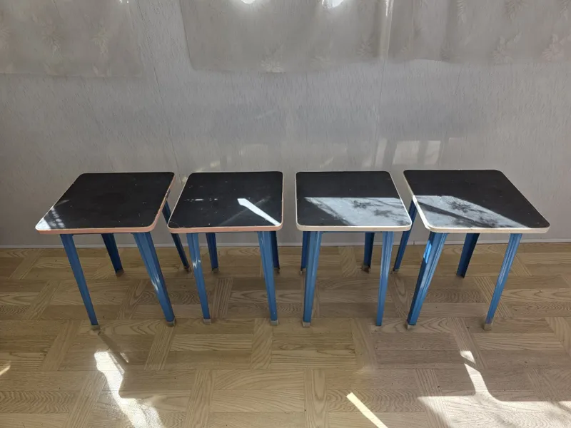 Metall taburetkalar 4 dona 1 Metall taburetkalar 4 dona 1