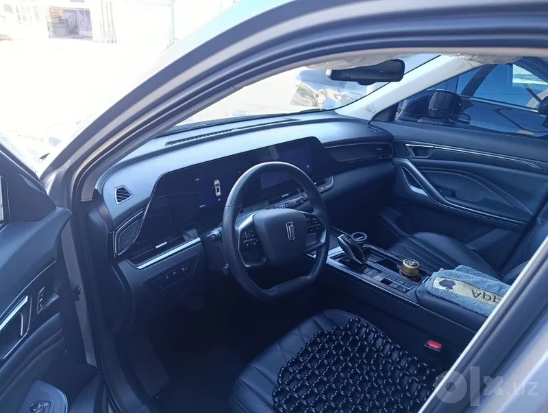 Продаётся автомобиль Betune T55 1 Продаётся автомобиль Betune T55 1