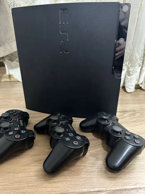 Playstation 3/ 3 ta pult+ Eng top uyinlar — фото 1