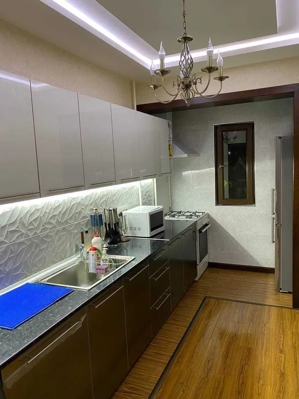 Сдам в Аренду Ойбек 3/7/9, 75м2. Евроремонт. Улица Афросиаб дом 6 6