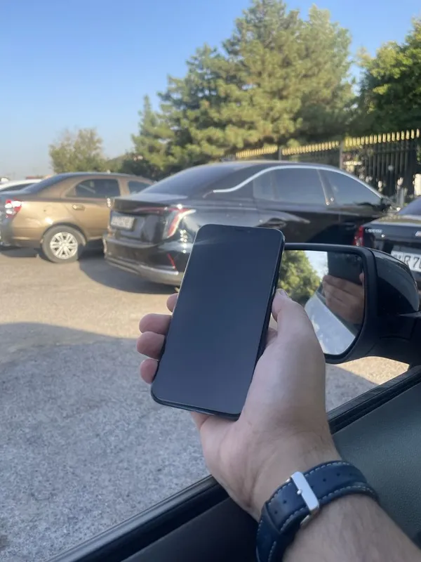 Iphone 11 pro 256Gb sotuvda 2 Iphone 11 pro 256Gb sotuvda 2