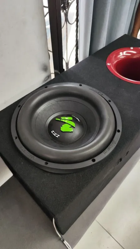 macheta bass 2400 watts 3