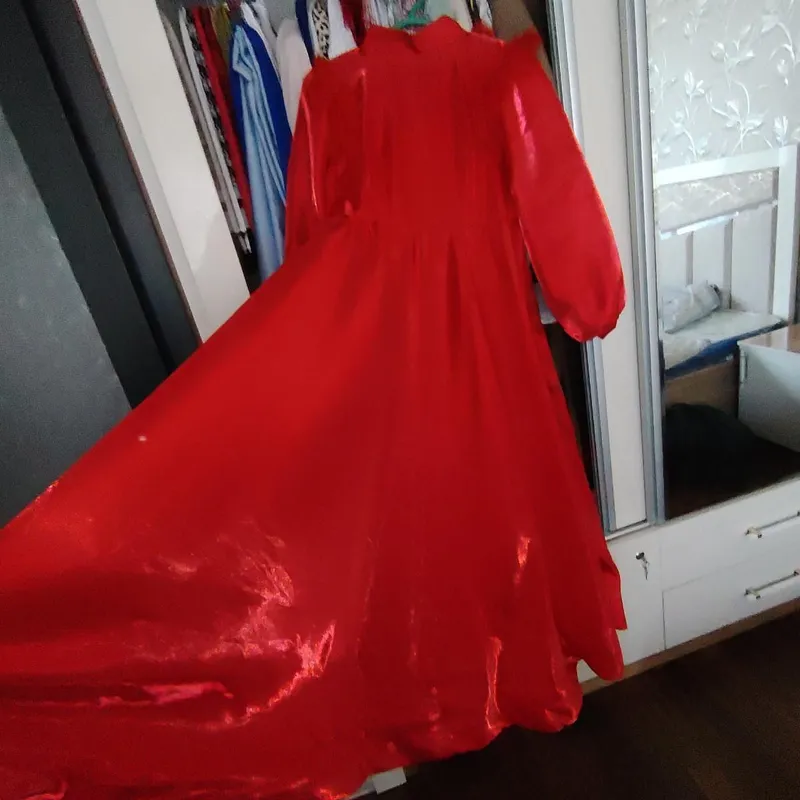 vecherniy koylak sotiladi 1 marta kiyilgan 3 vecherniy koylak sotiladi 1 marta kiyilgan 3