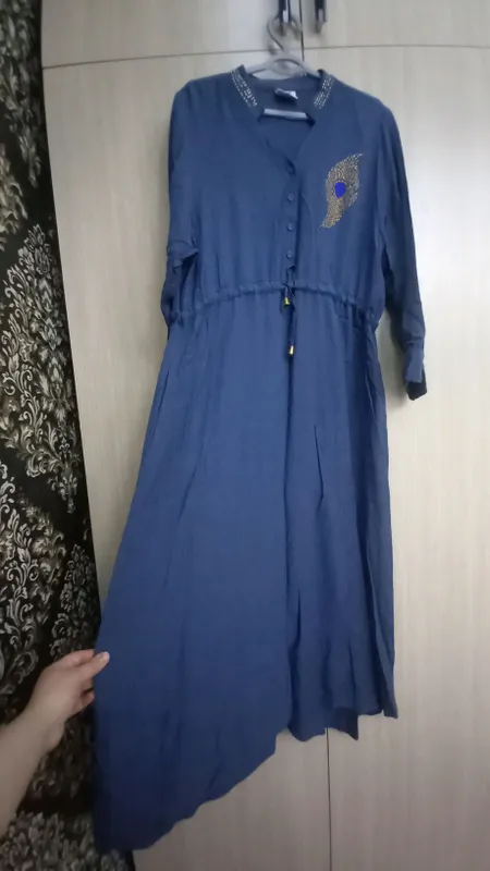 платья