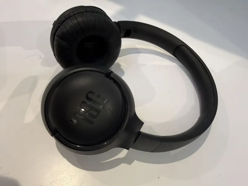 JBL 510 BT наушники, купили в Лондоне — фото 4