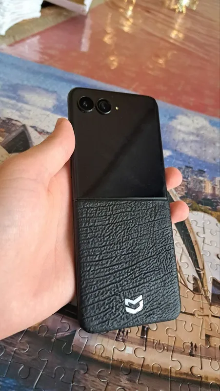 Motorola Razr 60 Ultra (16 ГБ / 1 ТБ) — фото 3