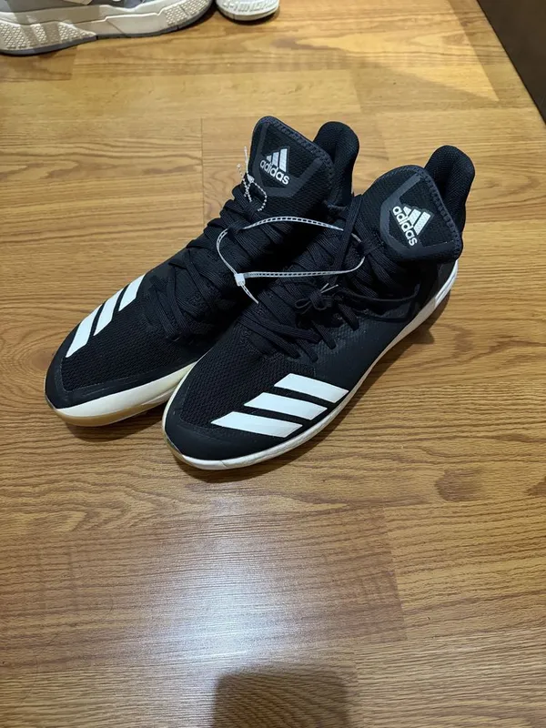 Оригинальные бейсбольные бутсы Adidas, новые, из США